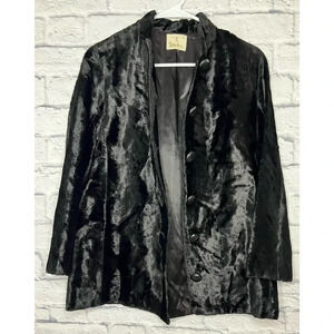 Vintage 1960s Winter black faux fur coat size M.